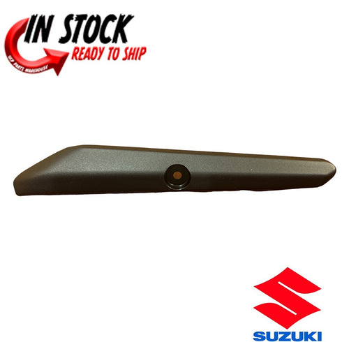 NEW OEM SUZUKI 2002-2012 VSTROM 1000 2004-2011 VSTROM 650 RIGHT COVER WINDSCREEN